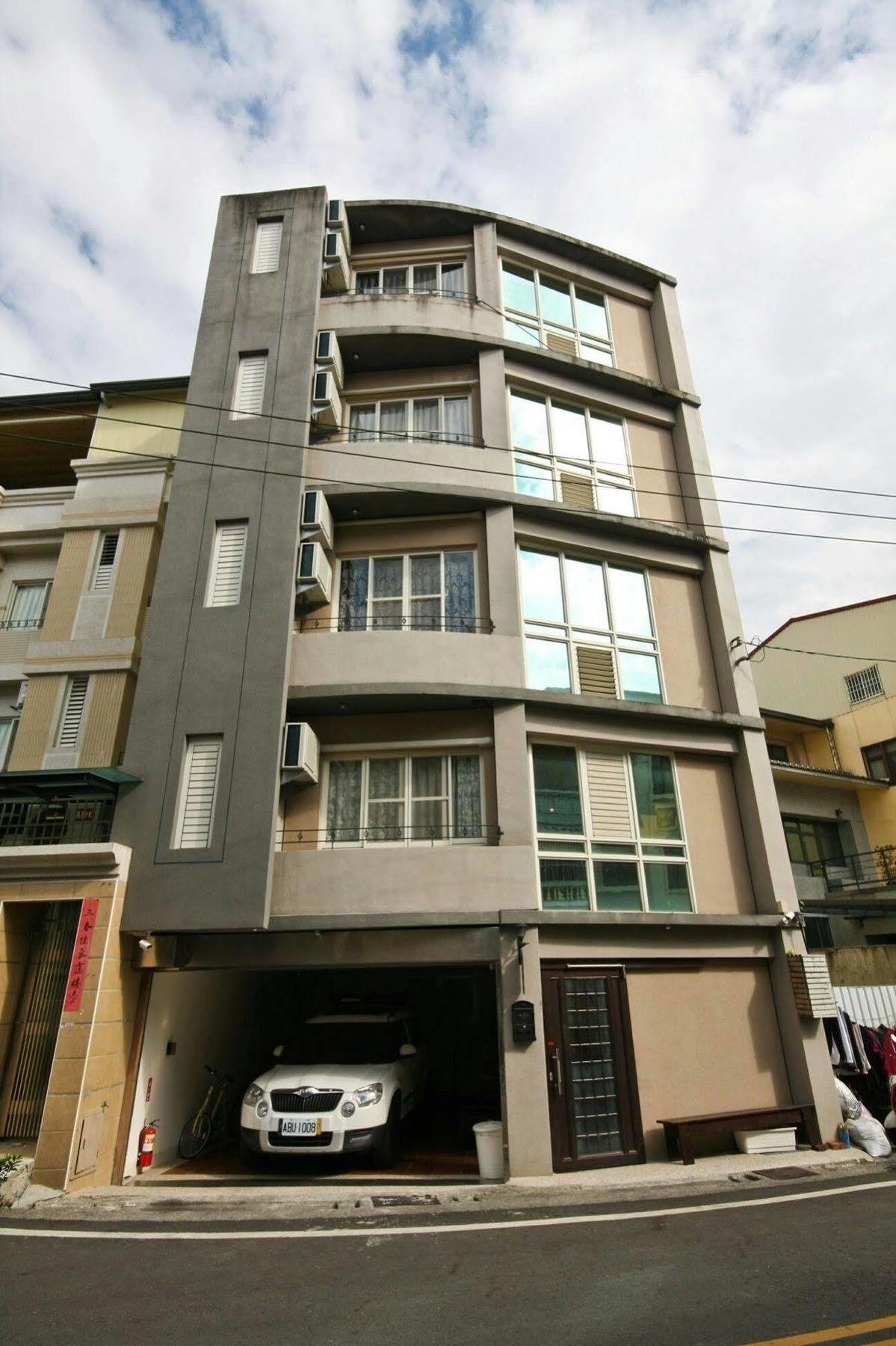 Q House Hotel Nantou Exterior foto
